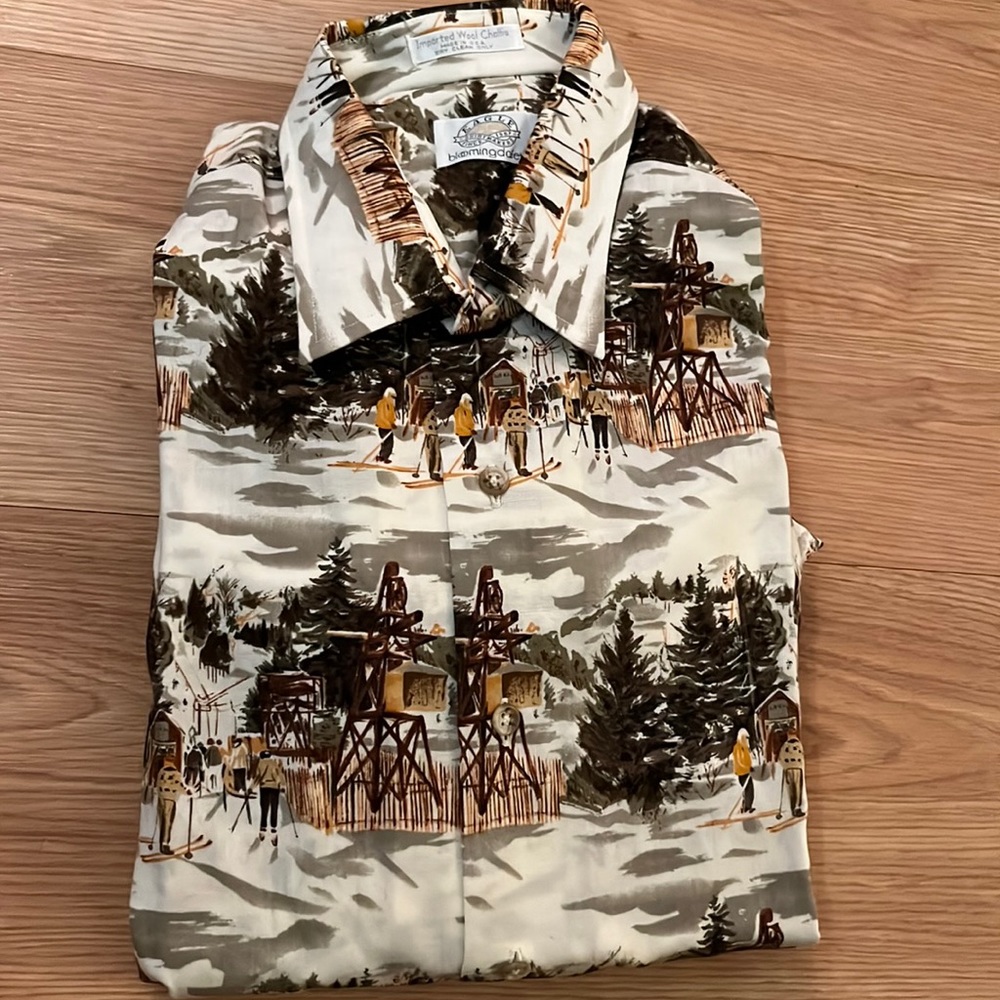Vintage Bloomingdale's Ski Button Down  never worn